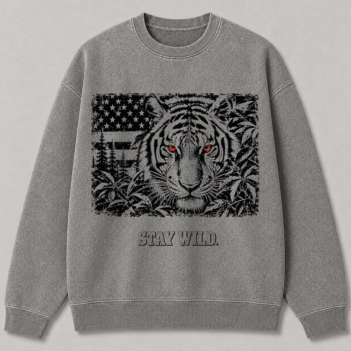 Washed American Flag Tiger Wildlife Graphic Sweatshirt
