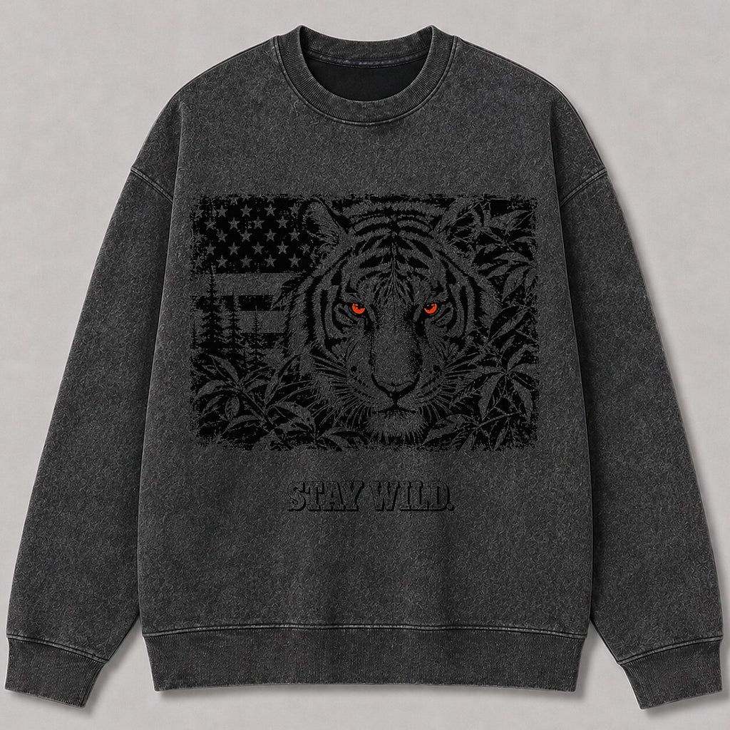 Washed American Flag Tiger Wildlife Graphic Sweatshirt